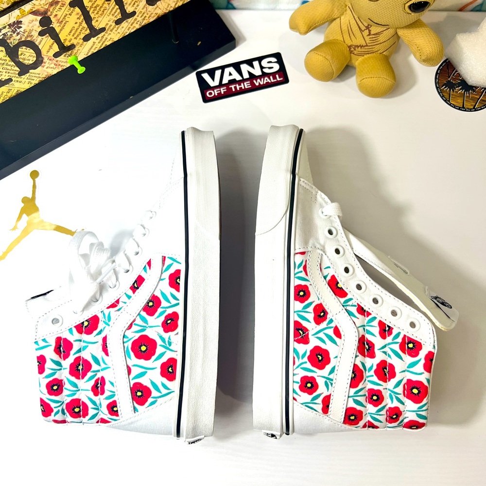 Vans Sk8-Hi Flowers!!! - Picture 2 of 12